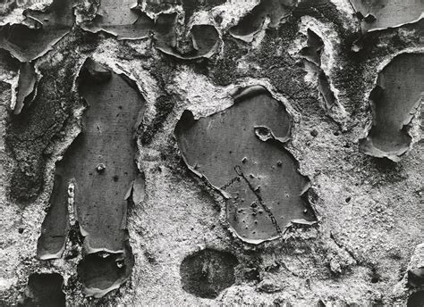 Aaron Siskind - Chicago (1948) : r/HistoryOf_Photography