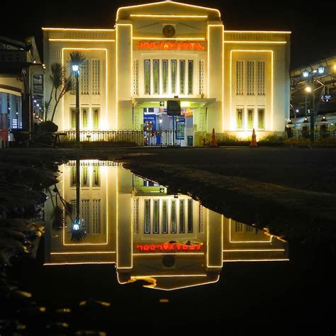 Stasiun Tugu Jogja, Stasiun Besar Yogyakarta - Pergimulu.com