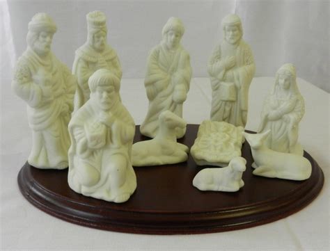 SALE Nativity Set Vintage White Porcelain