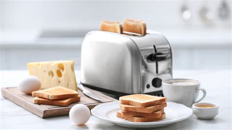 The Viral Toaster Hack That Gives Breakfast Sandwiches A Cheesy Twist