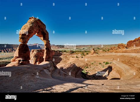 Delicate Arch in Arches National Park, Moab, Utah, USA, North America ...