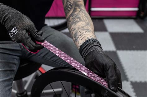 How To Setup Tubeless Road Bike Tyres | Muc-Off UK