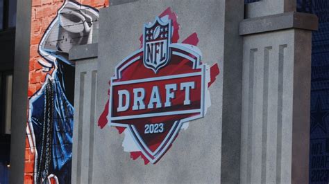 NFL PICKS GREEN BAY TO HOST 2025 DRAFT