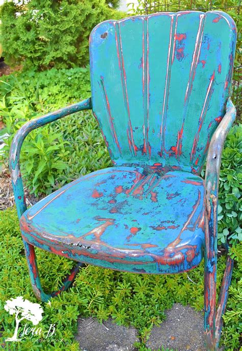 How To Refresh and Enjoy Vintage Metal Lawn Chairs - Lora B. Create & Ponder