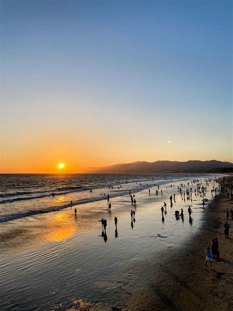 Sunset at Santa Monica Beach, CA : r/Beachporn