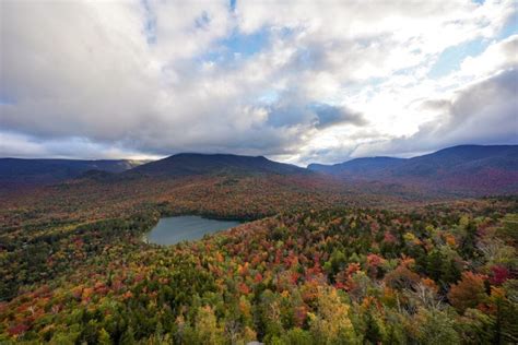 7 Gorgeous Places to See Fall Foliage in the Adirondacks - Territory Supply