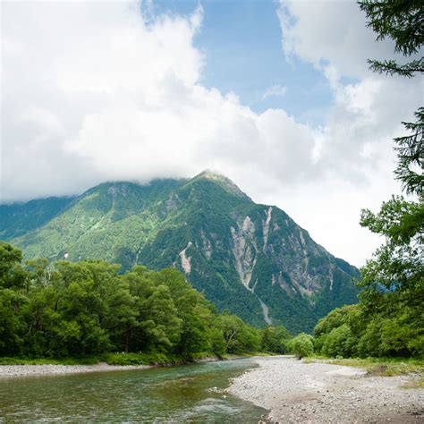 Hiking in Kamikochi - the Complete Guide