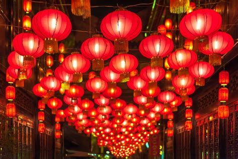 The Lantern Festival: How Chinese New Year Celebrations End | Chinese lantern festival, Chinese ...