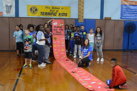 Meadow Elementary show its school spirit | Herald Community Newspapers | www.liherald.com