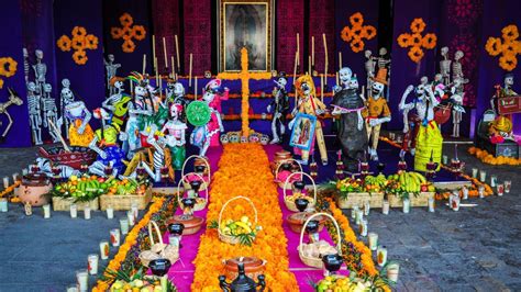 ¿Cómo poner una ofrenda para el Día de Muertos? – Telemundo Houston