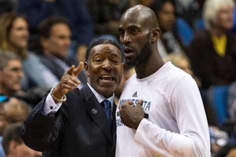 Kevin Garnett Offers Support for Timberwolves Coach Sam Mitchell