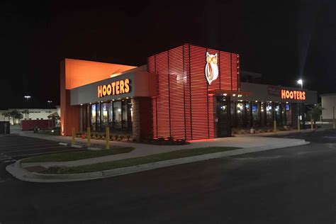 Hooters Opens Newest Location in Brunswick, Georgia | Restaurant Magazine