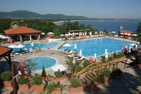 Aerial photos: Studio for sale in Santa Marina in Sozopol, Plaj Zlatna Ribka, Bulgaria. Large ...