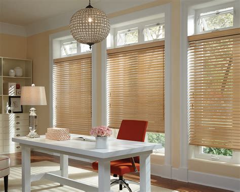 Horizontal Wood Blinds - Custom Blind & Carpet Inc.