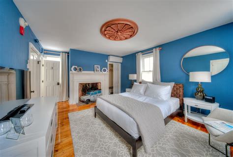 PORTSMOUTH, NEW HAMPSHIRE BOUTIQUE HOTELS + INNS! - Seacoast Lately