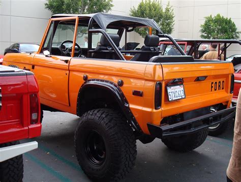 Ford Bronco Convertible - reviews, prices, ratings with various photos