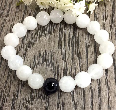 White Jade bracelet, Jade bracelet, Onyx bead, Jade jewelry, anxiety relief healing balancing ...