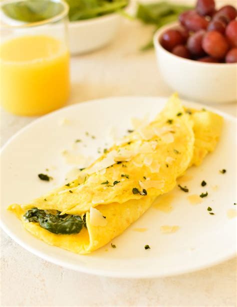 Spinach Omelette - caramel and cashews