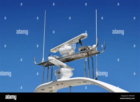 [31+] Marine Radar Antenna