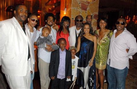 Stevie Wonder Children / Stevie Wonder family: wives, kids, parents ...