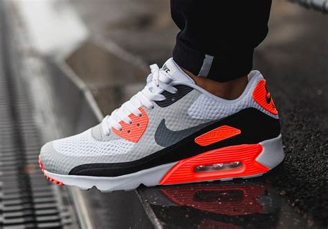 Air Max 90 Infrared 2024 - Jayme Loralie