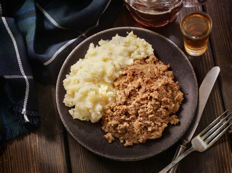 9 Top Tips for Buying, Preparing, and Cooking Haggis