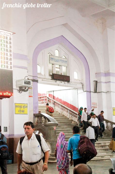 A French Girl and her Travels: Lucknow Charbagh Railway Station, Uttar ...