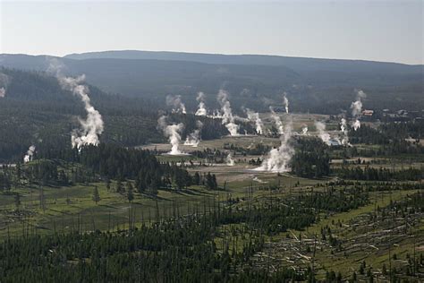 Recent thermal activity reported on Yellowstone's Geyser Hill: New features, new eruptions ...