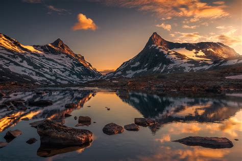 Achtergronden : natuur, bergen, sneeuw, reflectie, water, Noorwegen 2048x1367 - WallpaperManiac ...