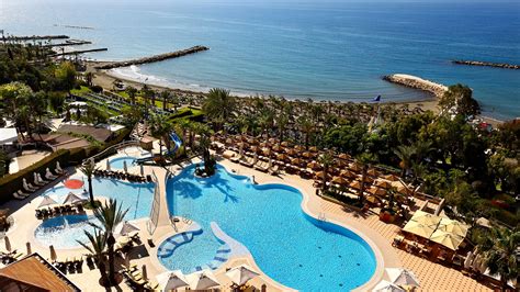 Four Seasons Hotel | Limassol, Cyprus| Sovereign