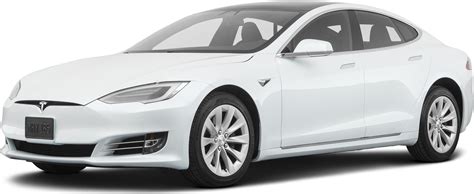 New 2022 Tesla Model S Reviews, Pricing & Specs | Kelley Blue Book