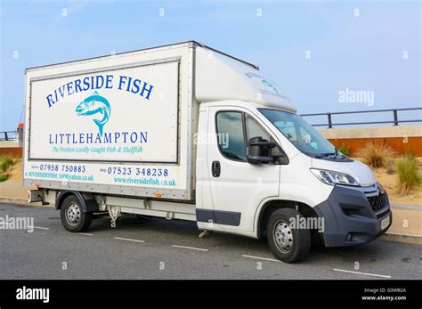 Fish Delivery Food Van High Resolution Stock Photography and Images - Alamy