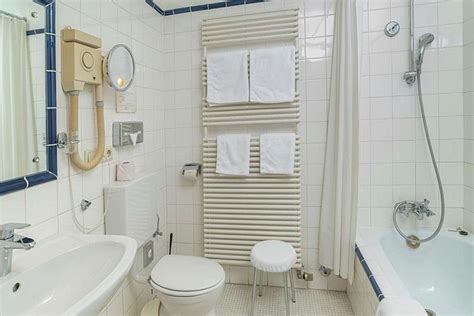 Grand Hotel Cravat Rooms: Pictures & Reviews - Tripadvisor