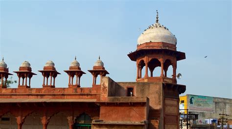 Jama Masjid in Agra | Expedia.co.in