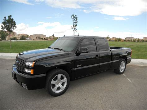 Purchase used 2003 Chevrolet Silverado 1500 SS in Chicago, Illinois, United States, for US $2,190.00