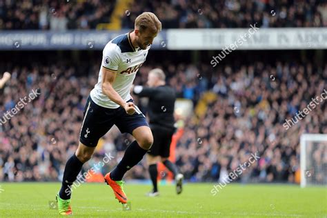 Harry Kane Tottenham Hotspur Celebrates Scoring Editorial Stock Photo ...