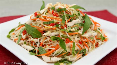Kohlrabi Chicken Salad (Goi Su Hao Thit Ga) - Easy Recipe with Video
