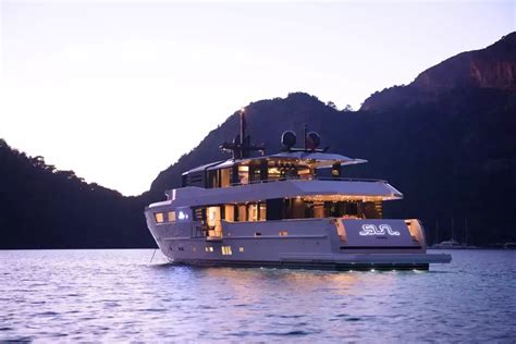 The 20 Best Yacht Charters in Maldives | Boatcrowd