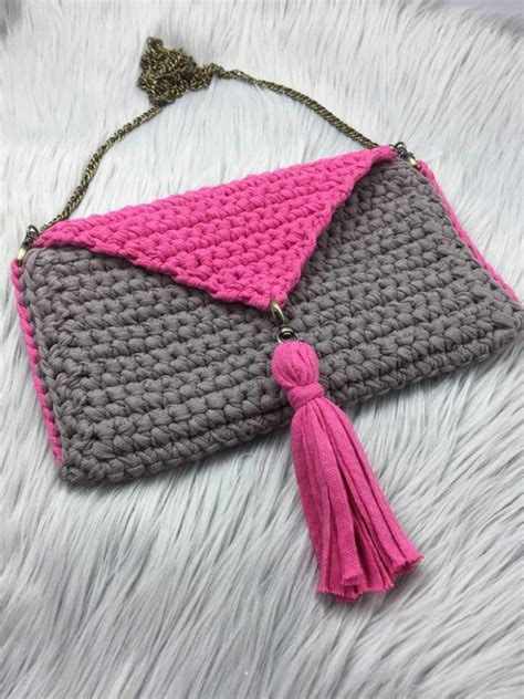 16 Unique Crochet Purse Patterns | Cream Of The Crop Crochet