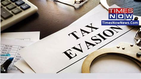 Tax Evasion: Income Tax Dept Raids Youtuber’s House Who Earns Rs 1 Crore Through His Online ...