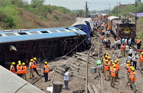 Dozens Injured in Tamil Nadu Train Accident - The New York Times