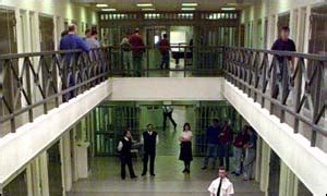 BBC News | UK | Prison numbers hit record high