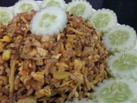 Nasi Goreng Ikan Asin | ANEKA RESEP MASAKAN