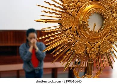 Blessed Sacrament Monstrance Eucharist Adoration Woman Stock Photo ...