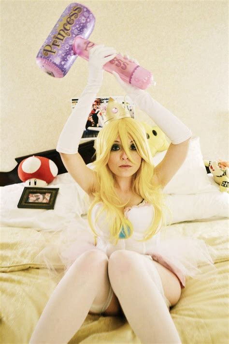 Princess Peach cosplay Nintendo Princess, Disney Princess, Princess Peach Cosplay, Geek Chic ...