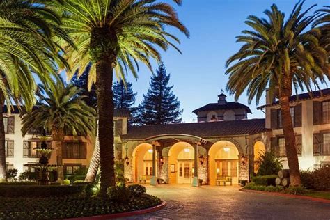 EMBASSY SUITES BY HILTON NAPA VALLEY - Updated 2022 Prices & Hotel Reviews (CA)