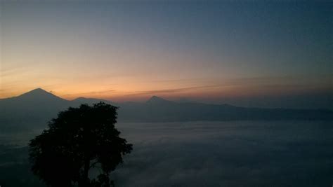 Camping dan Sunrise di Gunung Putri Lembang - Me, Lanang