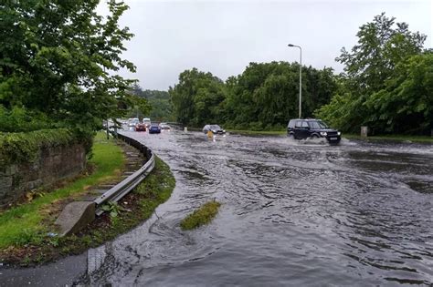 Edinburgh flooding: The trains, buses and busy routes affected during evening rush hour ...