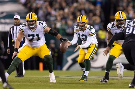 Josh Myers Presents Packers with Offseason Conundrum