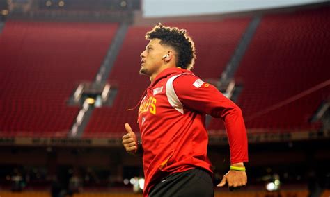 Chiefs’ Patrick Mahomes has most passing yards in 75 career starts